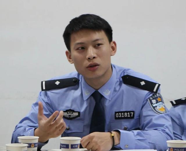 匡扶正义　除暴安良，除暴安良不畏艰险（展青春风采·建“心和”警营——董家段公安开展青年民警座谈会）