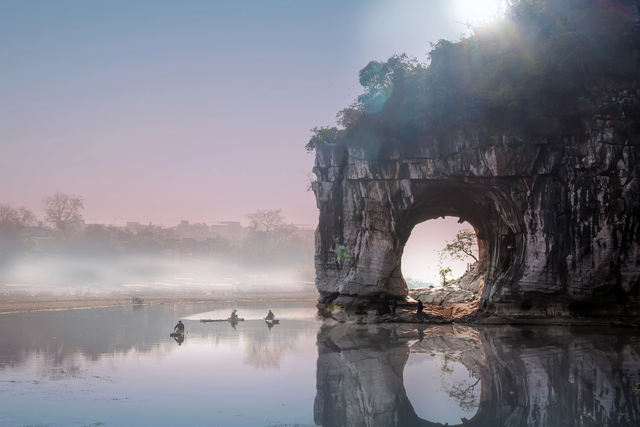 广西有哪些景点值得去，广西有哪些景点值得去看（快把广西这些游玩不累、老少皆宜的山湖美景安排上~）