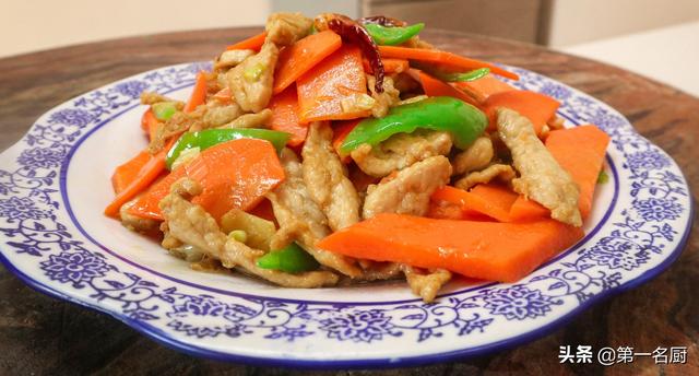 家常小炒五花肉的做法，小炒五花肉的家常做法（软嫩如豆腐）