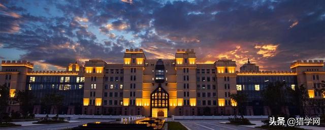 闽江师范专科高等学校分数线，闽江师范高等专科学校2021年各省各专业录取分数线（高职分类220分有机会可以录取）