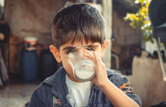 漱口水的作用与危害，建议长期使用漱口水吗（漱口水竟然也有危害）