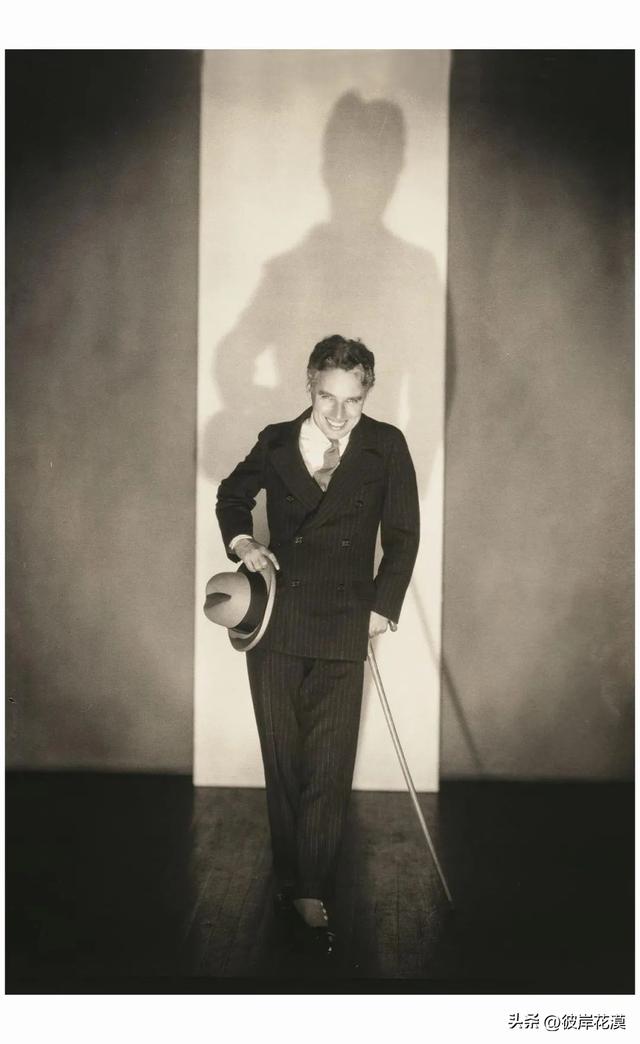 世界级喜剧大师你知道他的名字吗，喜剧艺术大师——卓别林