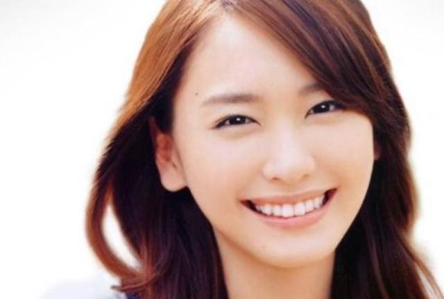 新垣结衣是谁，新垣结衣是谁呀（“日本女神”新垣结衣）
