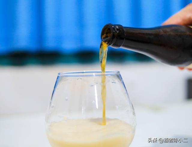 十大世界顶级啤酒，世界名牌啤酒前十名（到底什么啤酒配得上这么高的美誉）