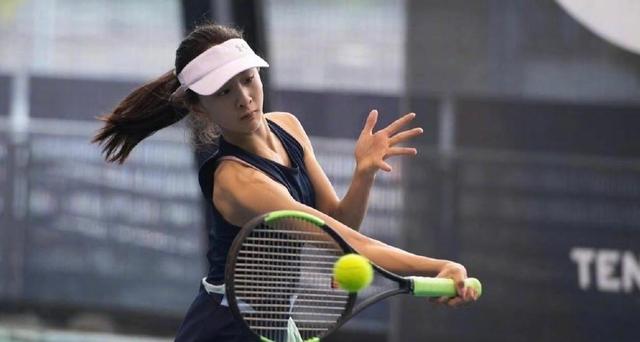 森碟大名田雨橙,是跳水运动员和歌手叶一茜的女儿,作为星二代,森碟的