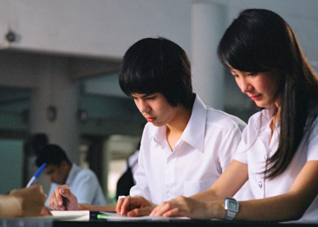 海苔（海苔亿万富翁，靠卖海苔2年内赚4000万（买海苔的亿万富翁）