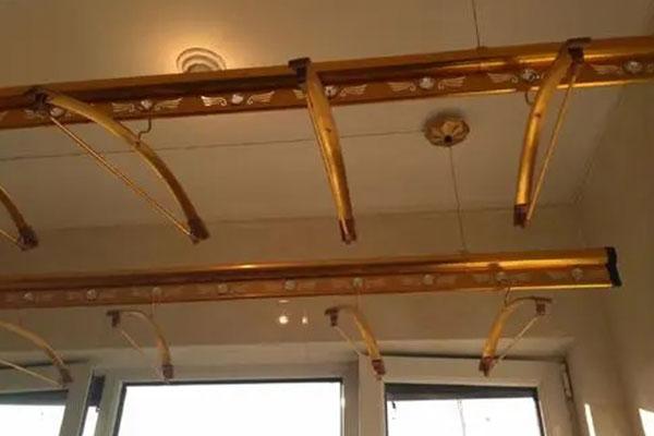 升降晾衣架怎样安装，升降晾衣架怎样安装图片（老师傅介绍晾衣架的安装方法）