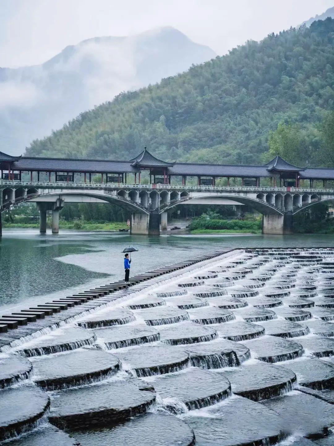 富春江旅游攻略，富春江旅游自由行攻略（中国唯一入选“全球最佳旅行地”）