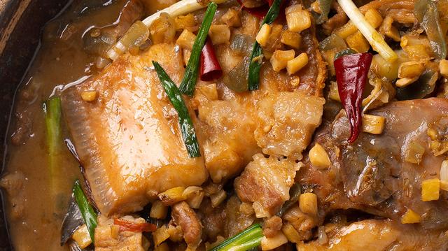 鱼干怎么烧 怎样制作鱼干好吃，鱼干怎么烧（让人无法拒绝的家烧杂鱼）