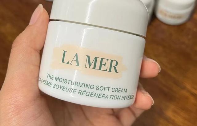 紧致抗皱护肤品排行榜，全球十大抗皱紧致排名（2023年热门“抗老面霜”排行榜）