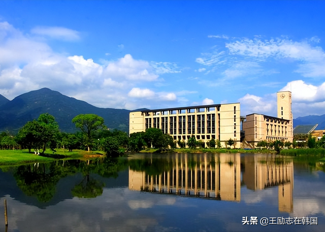 华侨大学全国排名，华侨大学全国排名是多少（2022年最新排名已出）