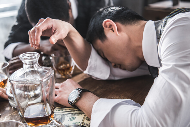 病毒性感冒食疗，病毒性感冒吃什么药（人们感冒了，日常应该吃什么）