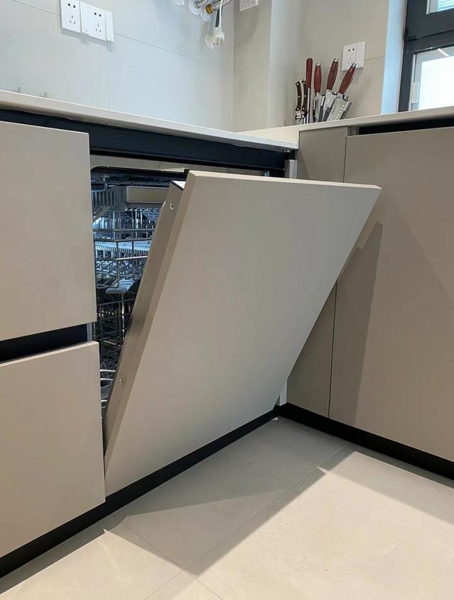 厨房电器有哪些，厨房必备的10件电器有哪些（有4种“厨房电器”正在成为家庭标配）