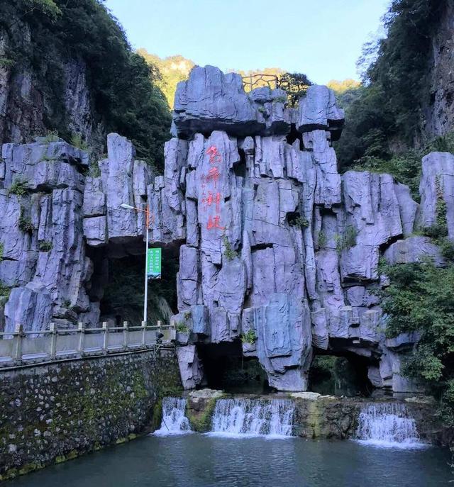 襄阳周边自驾旅游景点，襄阳旅游年卡（湖北襄阳不可错过的八大景点）