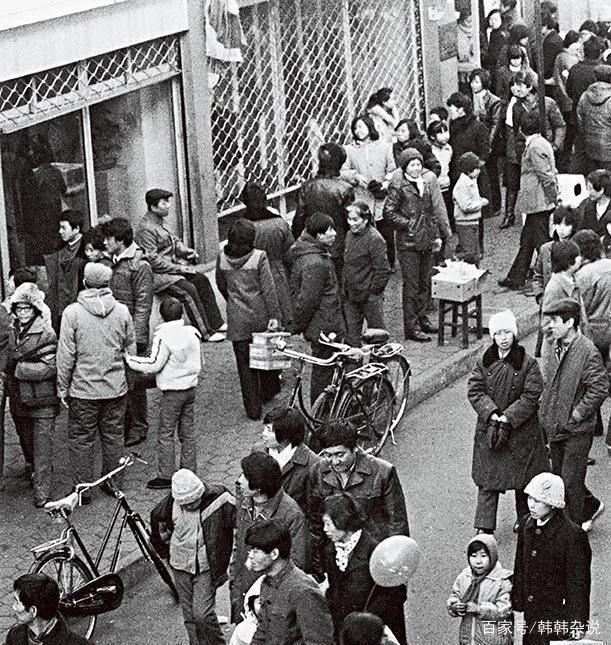 春节的传说故事50字，春节的来历50字左右（一一《春节往事》）