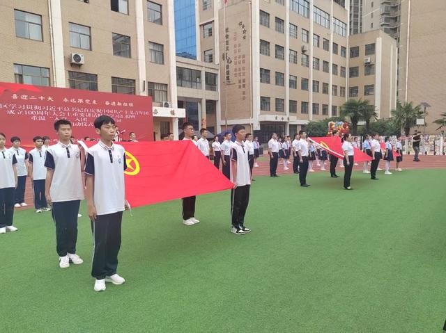 青少年工作与管理，2022青少年工作与管理专业就业方向及前景（在干事创业中尽显青年担当）