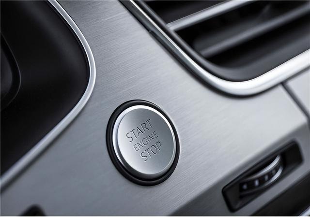 如何设置无钥匙进入功能，而国内却把它当成宝