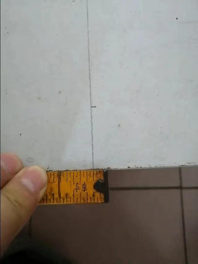 凳子有哪几种，凳子是什么样的（传统四脚八叉板凳角度确定）