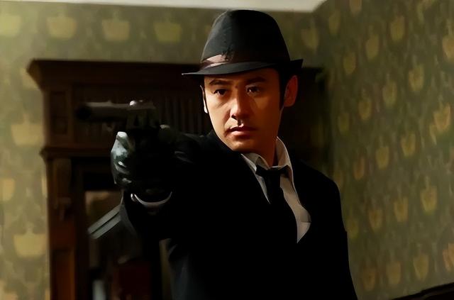 吴秀波个人资料，从雅痞大叔到永久退圈