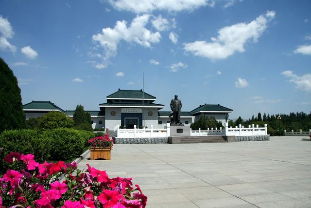 内蒙古旅游攻略必玩的景点，内蒙古旅游攻略必玩的景点图片（盘点内蒙古26个最好玩的景区景点）