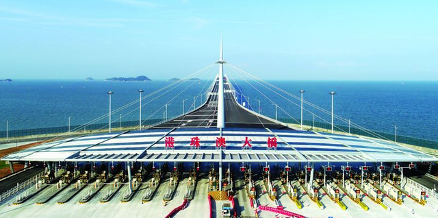 港珠澳大桥海底隧道，港珠澳大桥海底隧道有多长（中国港珠澳大桥海底隧道）