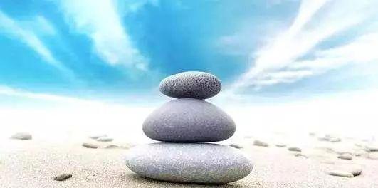 爱像一场纷飞雨，冷漠看透爱情看透你（方能大彻大悟）