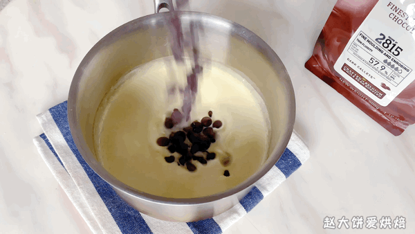 怎样做生日蛋糕，怎样做生日蛋糕的奶油（不用花钱订蛋糕）