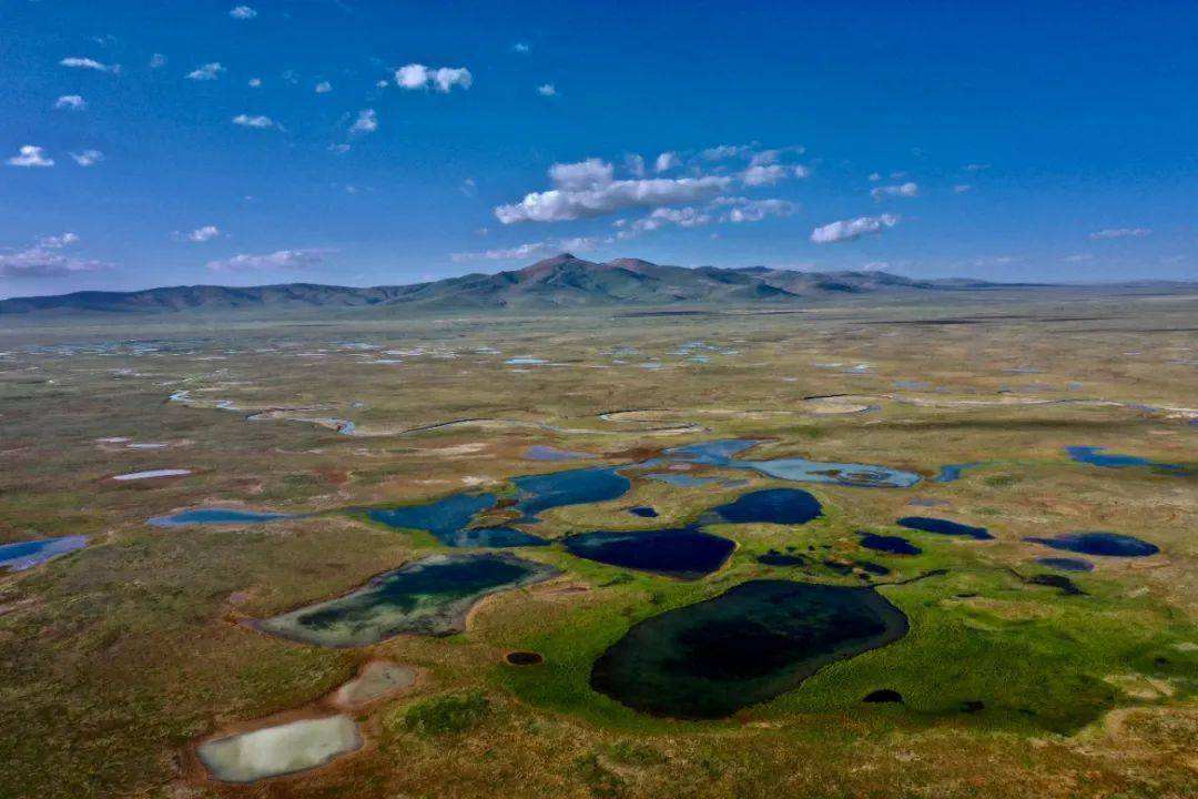 卡日曲波涛汹涌母亲河的源头