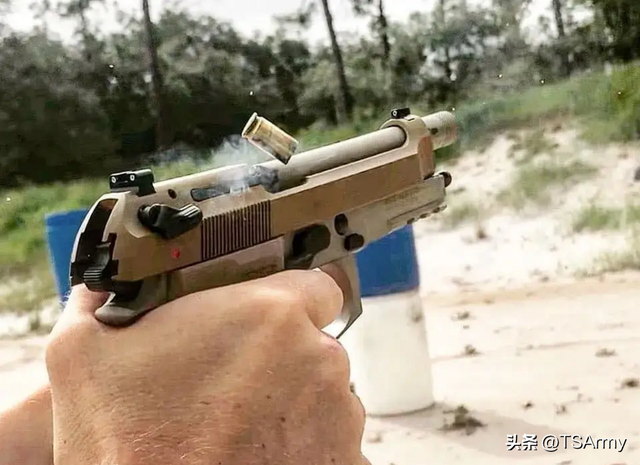 美国枪支标准，盘点美国军、警、特的10大制式手枪