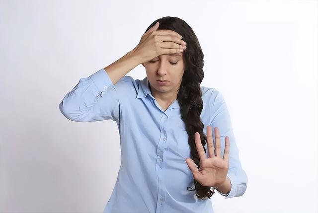 苹果中含有增强记忆力的微量元素是，苹果中含有增强记忆力的微量元素是什么（却经常“头晕”是咋回事呢）