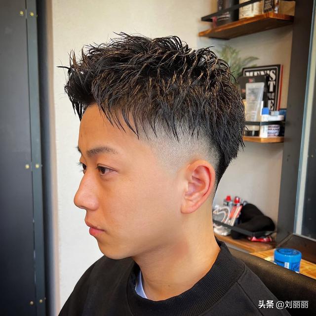 男士最新发型图片，男士发型最新款简单好看（男士发型别乱剪）