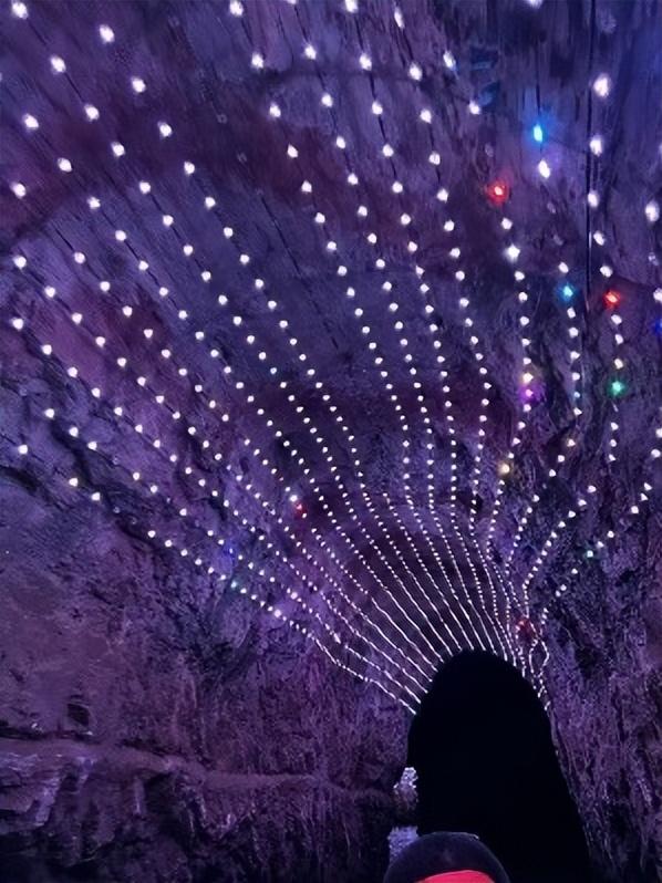 铜仁有哪些旅游景点免费，贵州最值得去的6个国家5A级景区