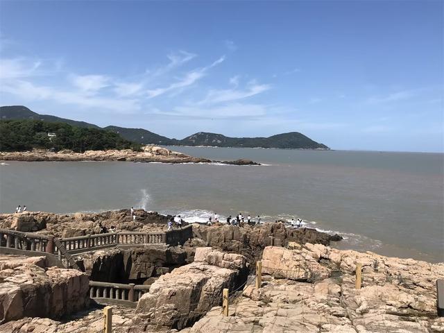 普陀山旅游攻略二日游，普陀山旅游攻略一日游最佳路线（浙江普陀山游玩路线和观音法界）