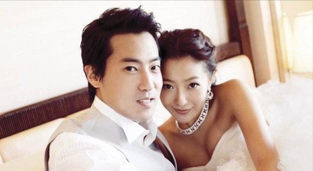 金喜善老公，和老公结婚15年（金喜善老公设计眼镜品牌是什么）