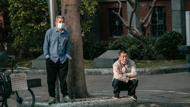哪一瞬间，让你忽然意识到打工永无出路？