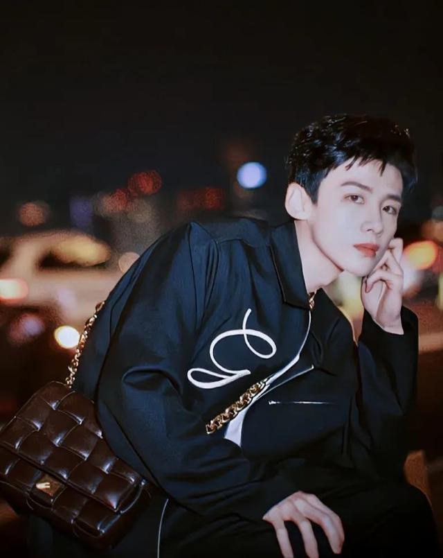 井柏然女朋友，井柏然现在有女朋友吗（这俩顶流终于瞒不住了）