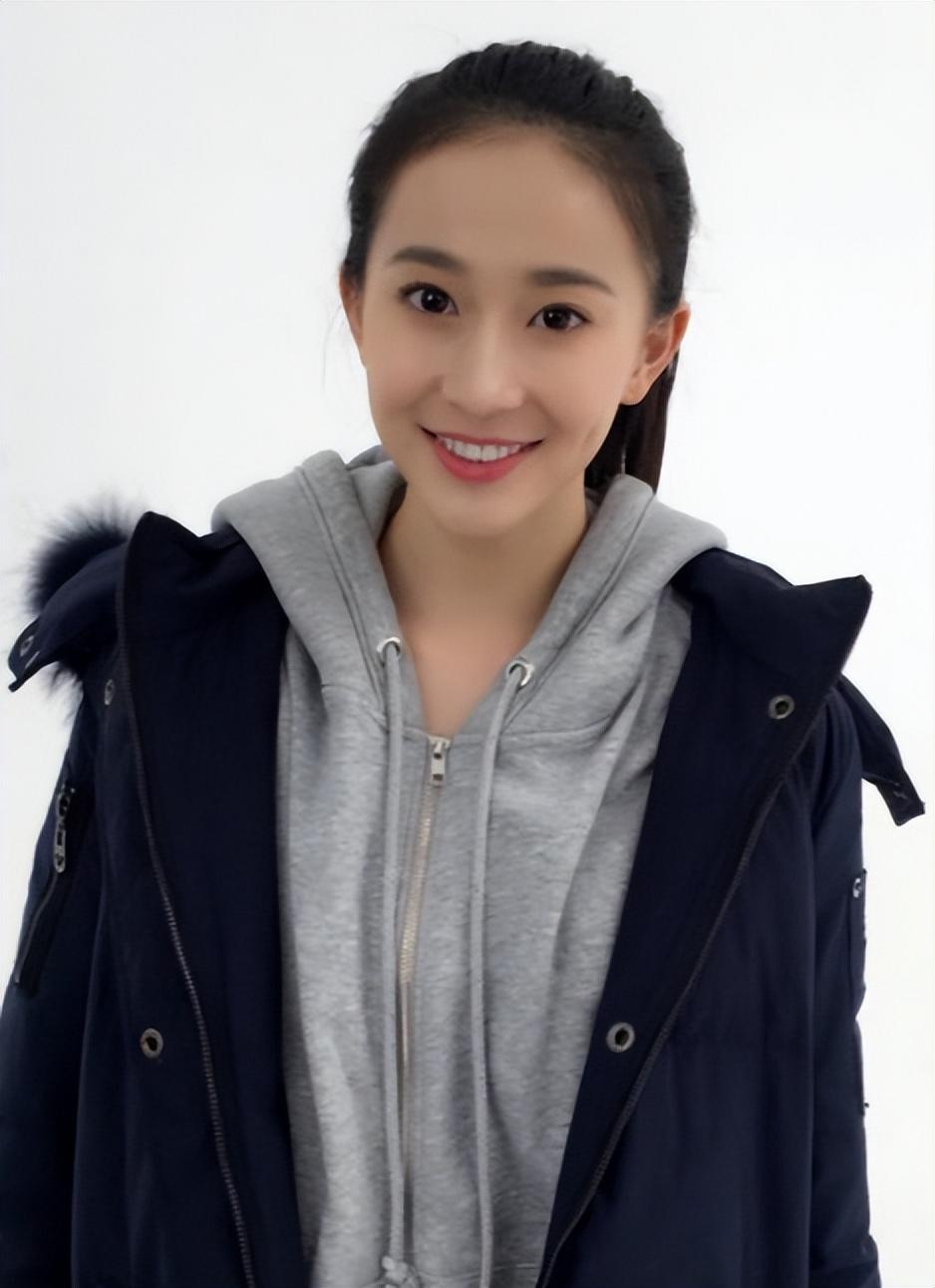 而在众多运动员中,单凭颜值就火出圈的张豆豆显得尤为可惜.