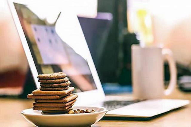 大专学历怎么自考，成人怎么自考大专学历（自考大专一共需要多少钱）