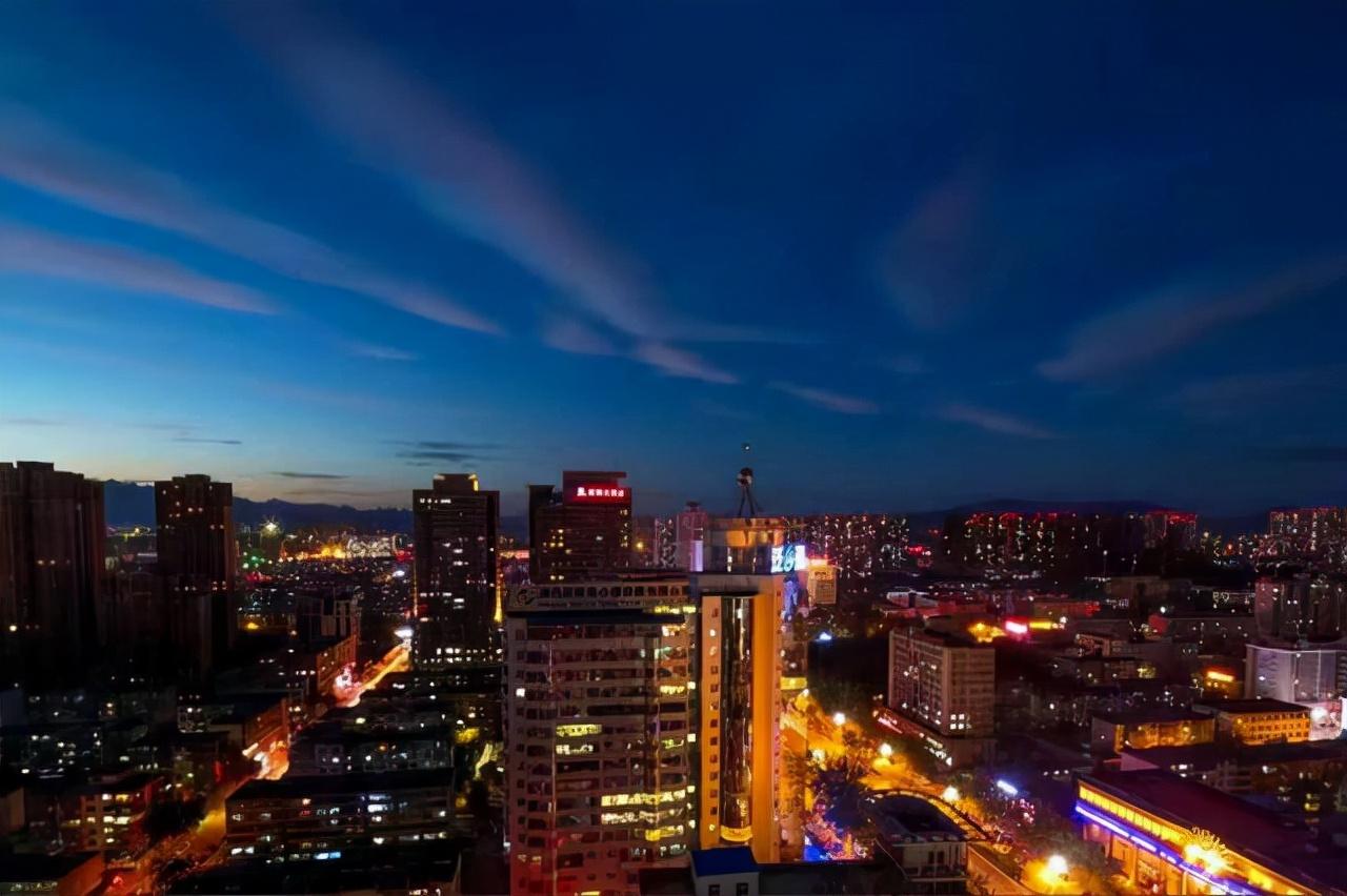 秦皇岛职业学校（短短20年）