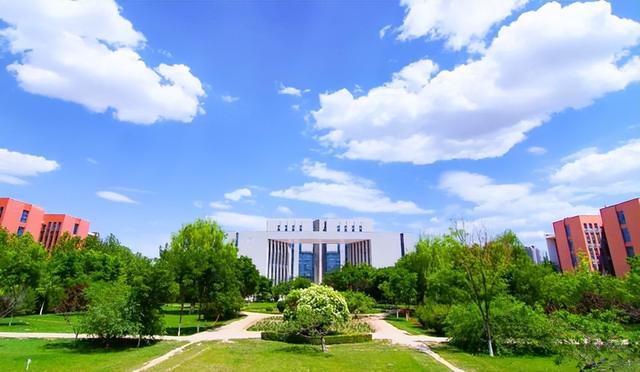 兰州交通大学排名2022最新排名，兰州大学排名一览表2022（2022甘肃高校公布预算经费）