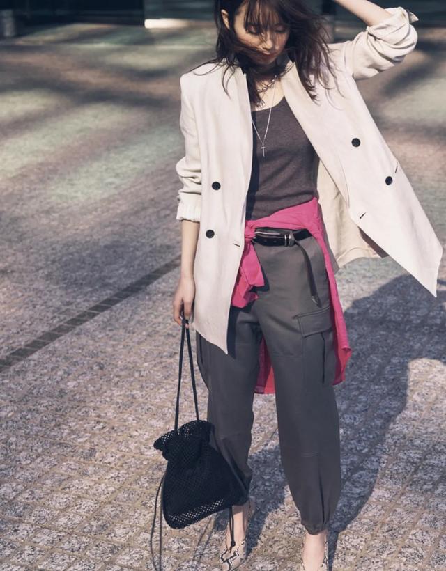 工装裤搭配禁忌,女士工装裤搭配上衣图(工装裤没那么好穿:3个点避雷) 工装裤搭配禁忌,女士工装裤搭配上衣图(工装裤没那么好穿:3个点避雷)