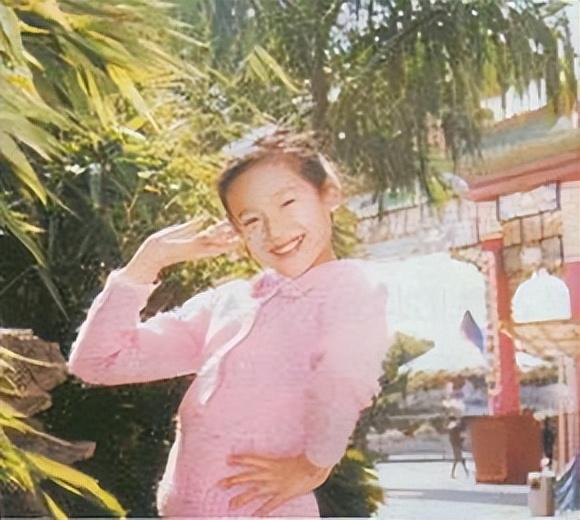 潘粤明董洁离婚原因，董洁为什么那么恨潘粤明（她为什么会和潘粤明离婚）