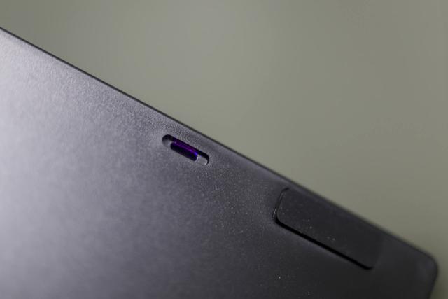 台式机调亮度按f几，笔记本调亮度（雷柏V520RGB合金版）