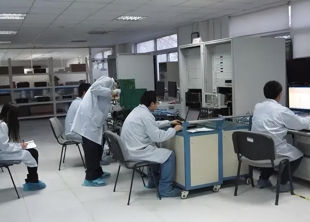 西工大航空学院(西工大航空学院和航天学院哪个好)