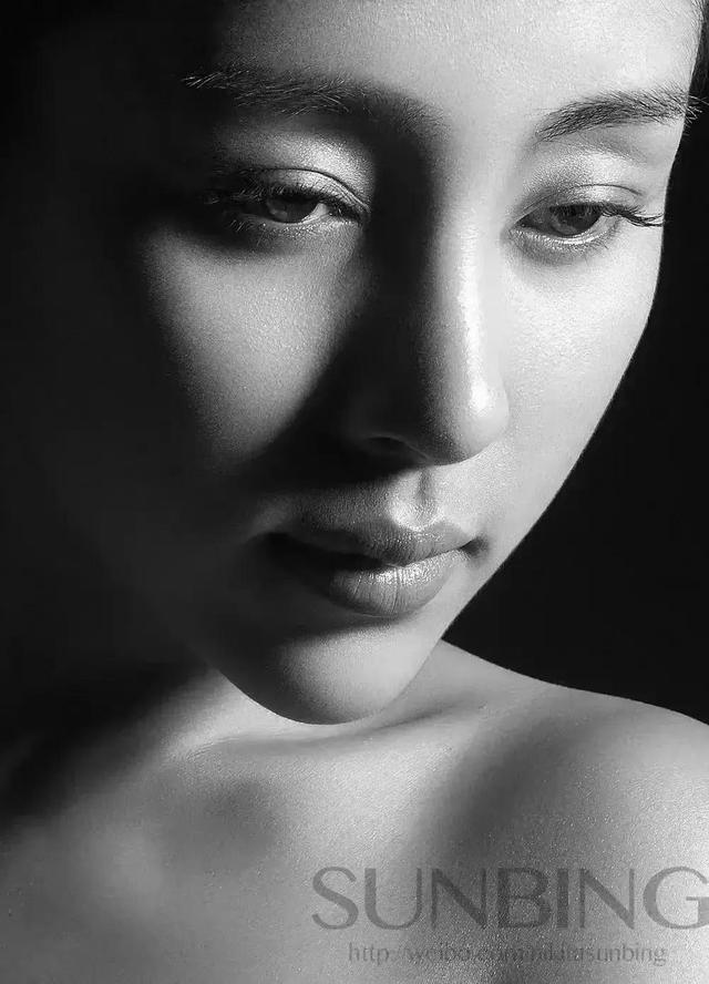 欧美个性时尚美女图片_超好看美女图片，好看美女图片 头像 侧面（美图，自信优雅的欧美少女图片）