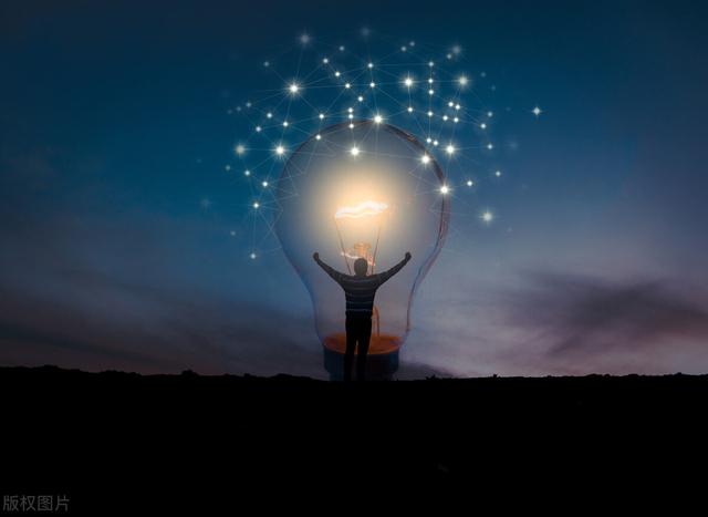 在家用电脑怎么赚钱，如何在家用电脑赚钱（学会打造个人品牌）