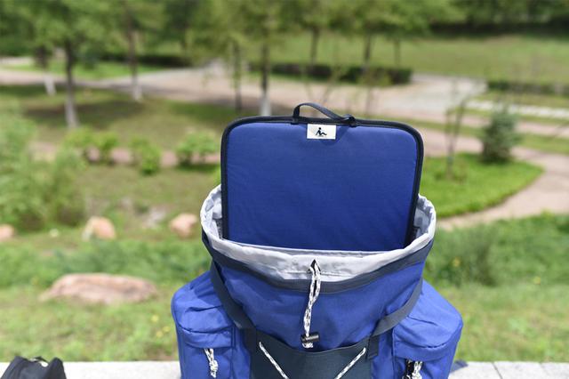 deuter双肩包，包好还是人好-DEUTER多特城市记忆双肩包