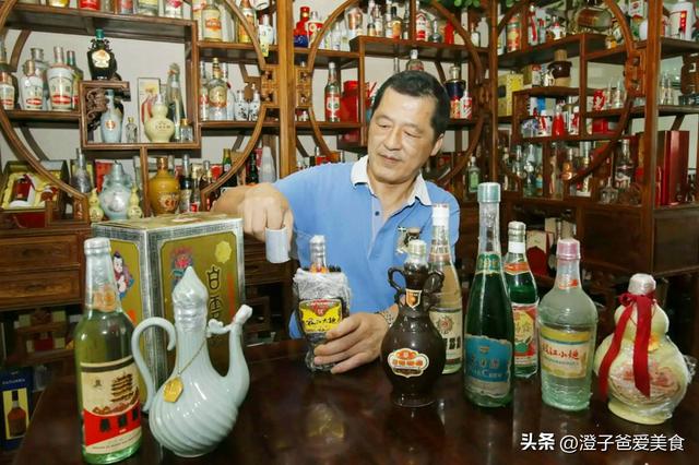 拉菲红酒1982年多少钱，红酒拉菲价格和图片（82年的拉菲什么时候过期）