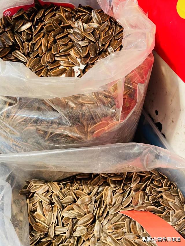 白果是开心果吗，开心果是白果吗（吃坚果要避开的3个误区）