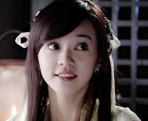 世界上最美的眼睛，世界上最美的眼睛长什么样子（星星般的眼眸里有星辰大海）